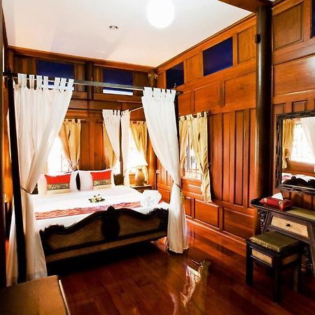Jaroenrat Resort Samut Songkhram Quarto foto